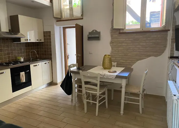 Trastevere Il Vicolo Del Cinque * Rom